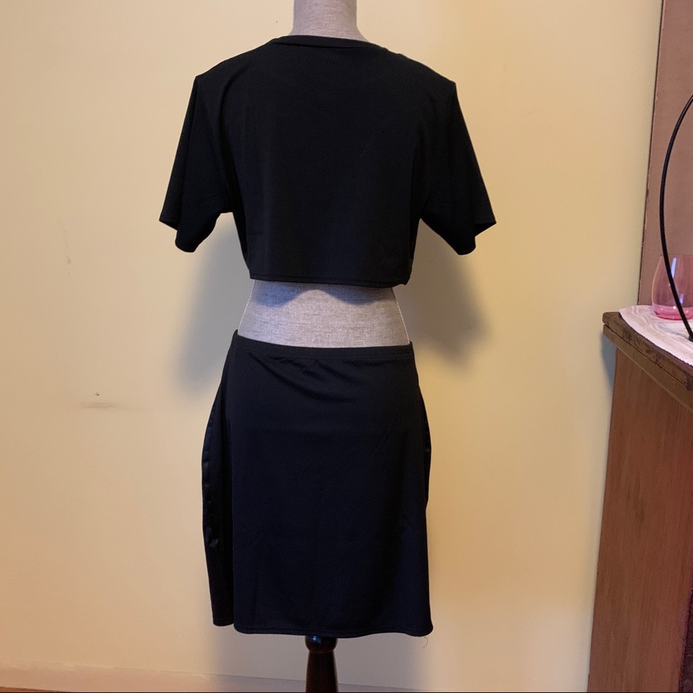 SOLD - Two piece set - Crop top and skirt 2xl - Jimi Hendrix - Picture 2 of 7